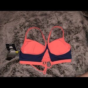 Women’s swimsuit top
